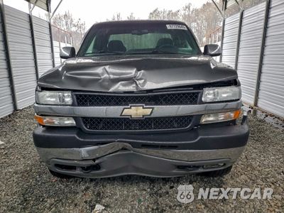 Piąte zdjęcie samochodu w środku: 2002 CHEVROLET SILVERADO K2500 HEAVY DUTY VIN:1GCHK29U82E241129 - miniatura