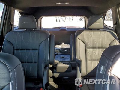 Zdjęcie 10 z 13 samochodu: 2025 BUICK ENCLAVE AVENIR VIN:5GAEVCRS6SJ159519 - miniatura