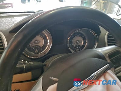 Zdjęcie 9 z 12 samochodu: 2014 CHRYSLER 300 VIN:2C3CCARGXEH120390 - miniatura