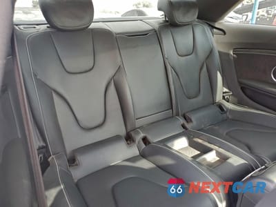 Zdjęcie 10 z 13 samochodu: 2015 AUDI RS5 VIN:WUAC6AFRXFA900322 - miniatura