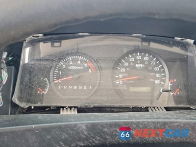 Zdjęcie 8 z 10 samochodu: 2024 ISUZU NPR HD DUMP TRUCK VIN:54DC4J1D4RS205536 - miniatura