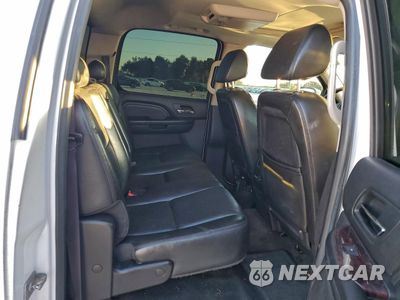 Zdjęcie 10 z 12 samochodu: 2009 GMC SIERRA C1500 DENALI VIN:3GTEC03229G216774 - miniatura