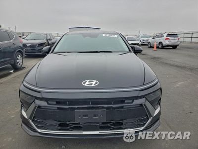 Piąte zdjęcie samochodu w środku: 2025 HYUN SONATA SEL VIN:KMHL64JA0SA482097 - miniatura