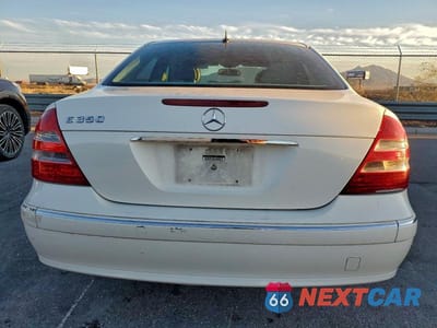 Zdjęcie 6 z 12 samochodu: 2006 MERCEDES-BENZ E 350 VIN:WDBUF56J66A797062 - miniatura