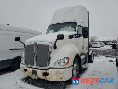 Drugie zdjęcie samochodu z przodu: 2016 KENWORTH T680 SEMI TRUCK VIN:1XKYA48X2GJ496713 - miniatura