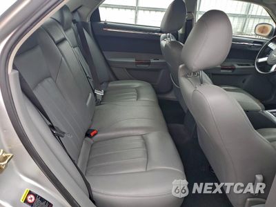 Zdjęcie 10 z 14 samochodu: 2005 CHRYSLER 300C VIN:2C3AA63H25H136076 - miniatura