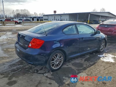 Trzecie zdjęcie samochodu z tyłu: 2007 TOYOTA SCION TC VIN:JTKDE177870191987 - miniatura