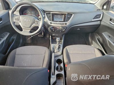Zdjęcie 8 z 13 samochodu: 2020 HYUNDAI ACCENT SE VIN:3KPC24A65LE121720 - miniatura