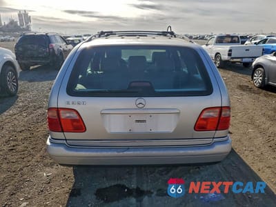 Zdjęcie 6 z 12 samochodu: 1998 MERCEDES-BENZ E 320 VIN:WDBJH65F4WA528431 - miniatura