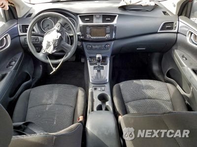 Zdjęcie 8 z 13 samochodu: 2016 NISSAN SENTRA S VIN:3N1AB7AP2GY222450 - miniatura