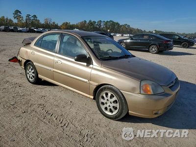 Czwarte zdjęcie samochodu z boku: 2004 KIA RIO VIN:KNADC125746307818 - miniatura