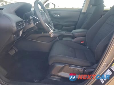 Zdjęcie 7 z 12 samochodu: 2025 HONDA HR-V LX VIN:3CZRZ1H32SM713901 - miniatura
