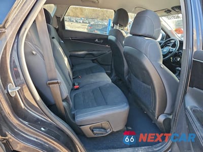 Zdjęcie 11 z 14 samochodu: 2017 KIA SORENTO LX VIN:5XYPGDA57HG336259 - miniatura
