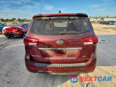 Zdjęcie 6 z 12 samochodu: 2015 KIA SEDONA LX VIN:KNDMB5C1XF6040203 - miniatura