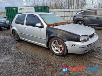 Czwarte zdjęcie samochodu z boku: 2001 VOLKSWAGEN GTI GLX VIN:9BWPG61JX14042731 - miniatura