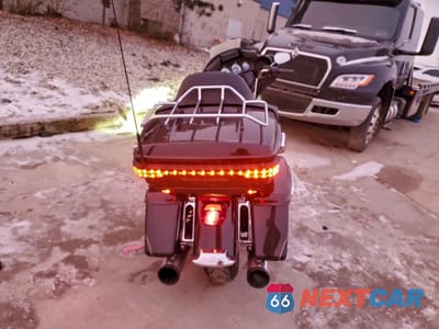 Czwarte zdjęcie samochodu z boku: 2017 HARLEY-DAVIDSON FLHTK ULTRA LIMITED VIN:1HD1KED16HB607792 - miniatura