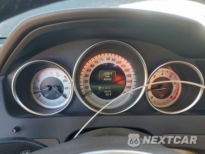 Zdjęcie 9 z 13 samochodu: 2014 MERCEDES-BENZ C CLASS VIN:WDDGF4HB5EG248873 - miniatura