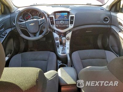 Zdjęcie 8 z 12 samochodu: 2015 CHEVROLET CRUZE VIN:1G1PC5SB0F7143251 - miniatura