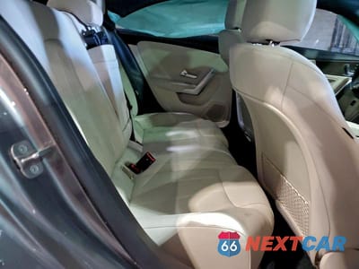 Zdjęcie 10 z 12 samochodu: 2025 MERCEDES-BENZ CLA 250 4MATIC VIN:W1K5J4HB7SN491128 - miniatura