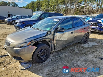 2012 KIA FORTE EX KNAFU4A25C5471796 - główne zdjęcie licytacji z USA - miniatura