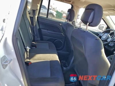 Zdjęcie 11 z 13 samochodu: 2015 JEEP COMPASS SPORT VIN:1C4NJDBB1FD423616 - miniatura