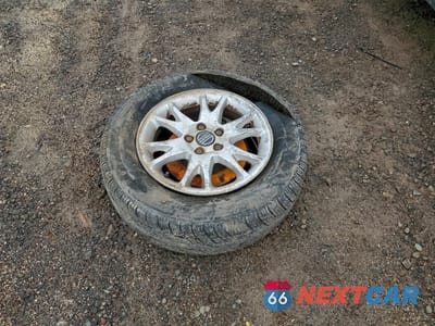 Zdjęcie 13 z 15 samochodu: 2001 VOLVO V70 VIN:YV1SW61R212086984 - miniatura