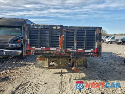 Zdjęcie 6 z 13 samochodu: 2013 ISUZU NPR HD FLATBED TRUCK VIN:JALC4W169D7000999 - miniatura