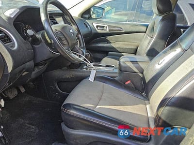 Zdjęcie 7 z 13 samochodu: 2020 NISSAN PATHFINDER SV VIN:5N1DR2BN3LC577129 - miniatura