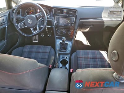 Zdjęcie 8 z 12 samochodu: 2017 VOLKSWAGEN GTI S VIN:3VW5T7AU8HM076532 - miniatura