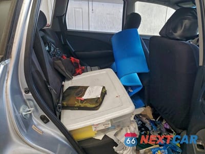 Zdjęcie 11 z 12 samochodu: 2005 MITSUBISHI OUTLANDER LS VIN:JA4LZ31F35U001760 - miniatura