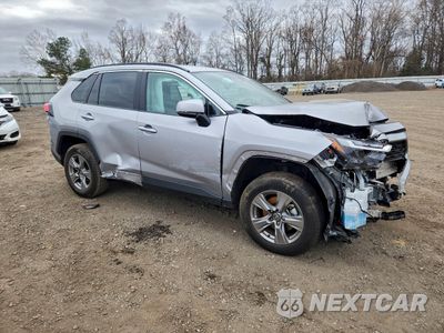 Czwarte zdjęcie samochodu z boku: 2025 TOYOTA RAV4 XLE VIN:2T3P1RFVXSC509015 - miniatura