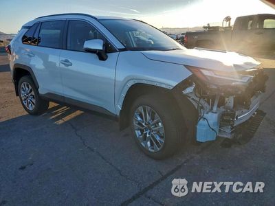 Czwarte zdjęcie samochodu z boku: 2025 TOYOTA RAV4 XLE VIN:2T3C1RFV3SW414020 - miniatura