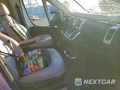 Piąte zdjęcie samochodu w środku: 2020 RAM PROMASTER 3500 3500 HIGH VIN:3C6URVUG6LE101915 - miniatura