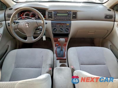 Zdjęcie 8 z 11 samochodu: 2006 TOYOTA COROLLA CE VIN:1NXBR32E86Z657991 - miniatura