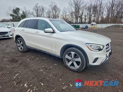 Czwarte zdjęcie samochodu z boku: 2020 MERCEDES-BENZ GLC 300 4MATIC VIN:W1N0G8EB9LF857481 - miniatura