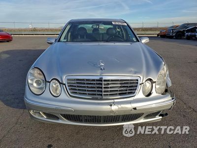 Piąte zdjęcie samochodu w środku: 2003 MERCEDES-BENZ E 500 VIN:WDBUF70J83A197370 - miniatura