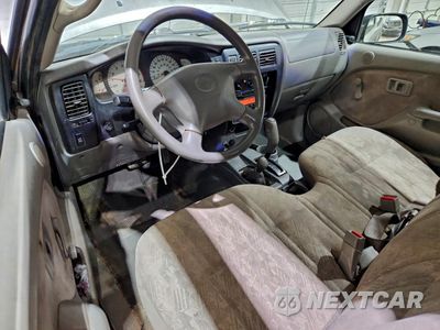 Zdjęcie 8 z 14 samochodu: 2004 TOYOTA TACOMA BASE VIN:5TEPM62NX4Z316719 - miniatura