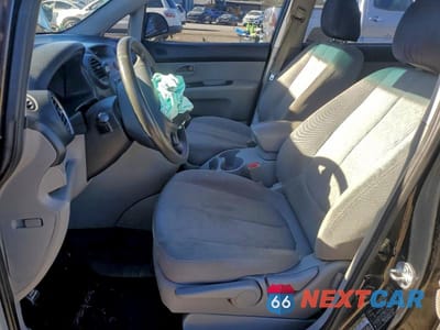 Zdjęcie 7 z 12 samochodu: 2009 KIA RONDO BASE VIN:KNAFG528297224491 - miniatura