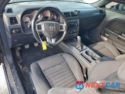 Zdjęcie 8 z 12 samochodu: 2013 DODGE CHALLENGER R/T VIN:2C3CDYBT8DH641779 - miniatura