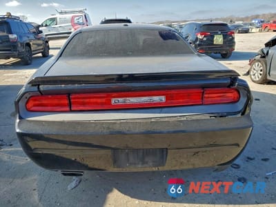 Zdjęcie 6 z 12 samochodu: 2013 DODGE CHALLENGER R/T VIN:2C3CDYBT8DH641779 - miniatura