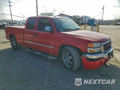 Czwarte zdjęcie samochodu z boku: 2005 GMC NEW SIERRA C1500 VIN:1GTEC19T45Z145917 - miniatura