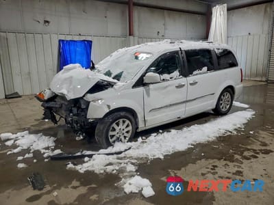 2015 CHRYSLER TOWN & COUNTRY TOURING 2C4RC1BG7FR629932 - główne zdjęcie licytacji z USA - miniatura