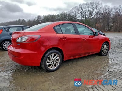 Trzecie zdjęcie samochodu z tyłu: 2013 MAZDA 3 I VIN:JM1BL1VP2D1747465 - miniatura