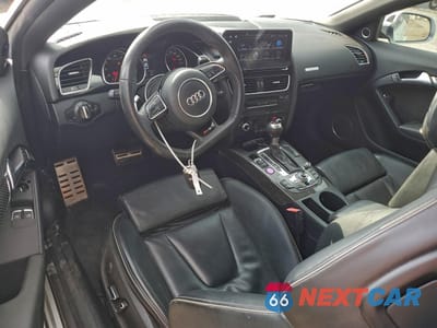 Zdjęcie 8 z 13 samochodu: 2015 AUDI RS5 VIN:WUAC6AFRXFA900322 - miniatura