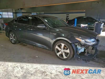 Czwarte zdjęcie samochodu z boku: 2020 KIA OPTIMA S VIN:5XXGT4L39LG408292 - miniatura