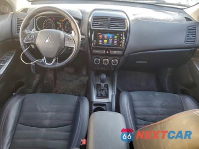 Zdjęcie 8 z 13 samochodu: 2018 MITSUBISHI RVR SE LIMITED VIN:JA4AJ4AW5JZ604923 - miniatura