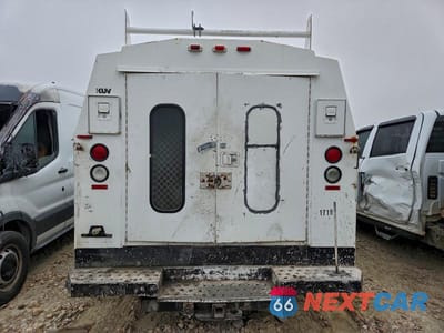 Zdjęcie 10 z 12 samochodu: 2004 CHEVROLET EXPRESS UTILITY / SERVICE TRUCK VIN:1GBHG31U441183103 - miniatura