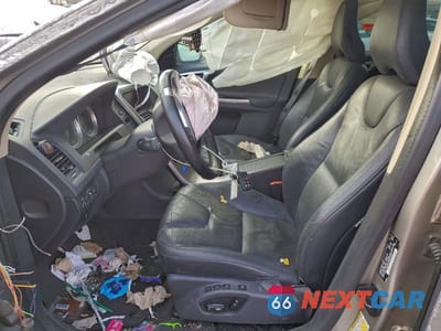 Zdjęcie 7 z 13 samochodu: 2013 VOLVO XC60 VIN:YV4940DZXD2414916 - miniatura