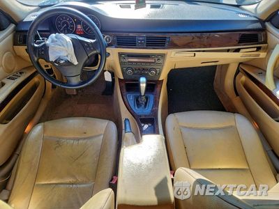 Zdjęcie 8 z 12 samochodu: 2011 BMW 328 I VIN:WBAPH7C5XBA802461 - miniatura
