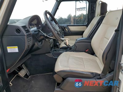 Zdjęcie 7 z 13 samochodu: 2012 MERCEDES-BENZ G 550 VIN:WDCYC3HF6CX196178 - miniatura